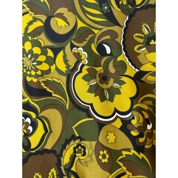 Vintage Blends Inc green and brown floral polyester fabric - Picture 5 of 8